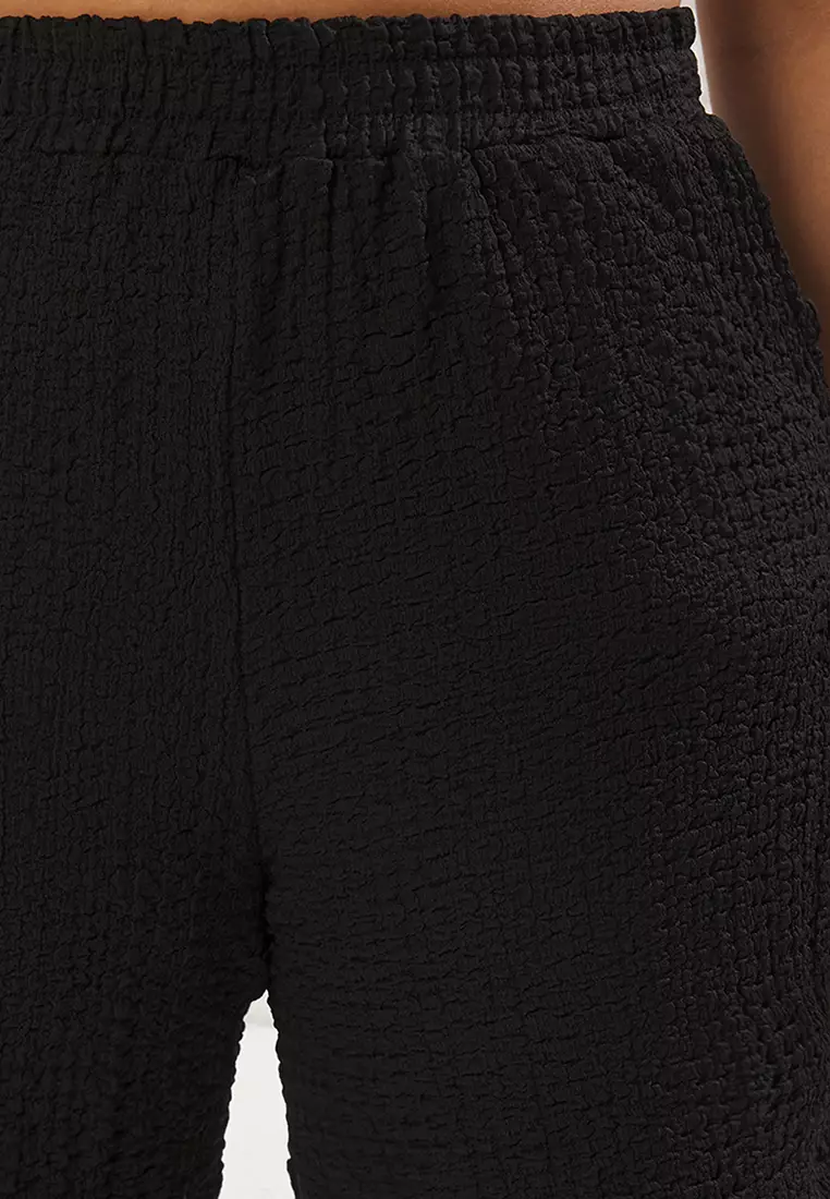 Black Relaxed Fit Textured Fabric Plus Size Knitted Shorts & Bermuda TBBSS25AP00005