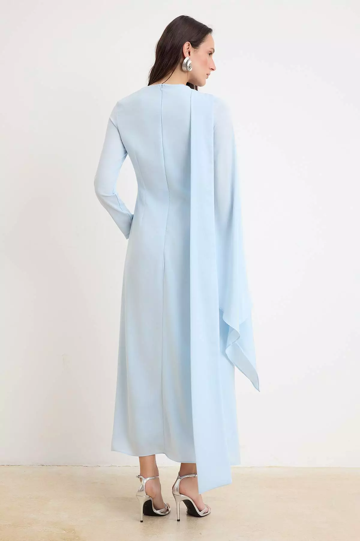 Blue Shawl Detailed Evening Dress Tctss24Db00036