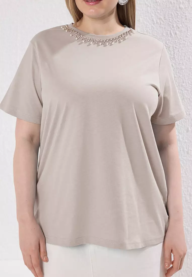 Stone Collar Stoned Boyfriend Fit 100% Cotton Knitted Plus Size T-Shirt Tbbss25Bf00021