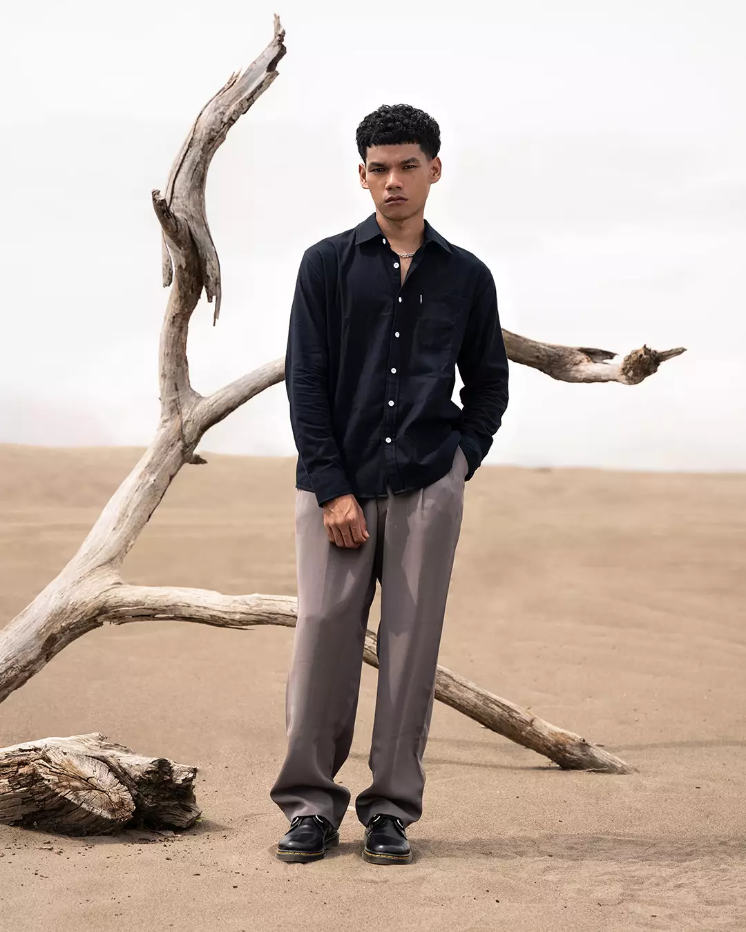 Gloaming Kemeja Fit Lebar Premium Breathable & Stylish Black