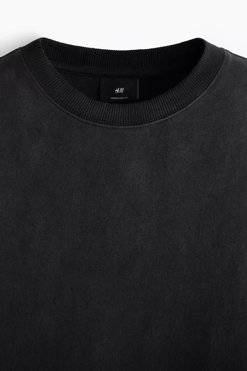 Oversized Fit T-shirt