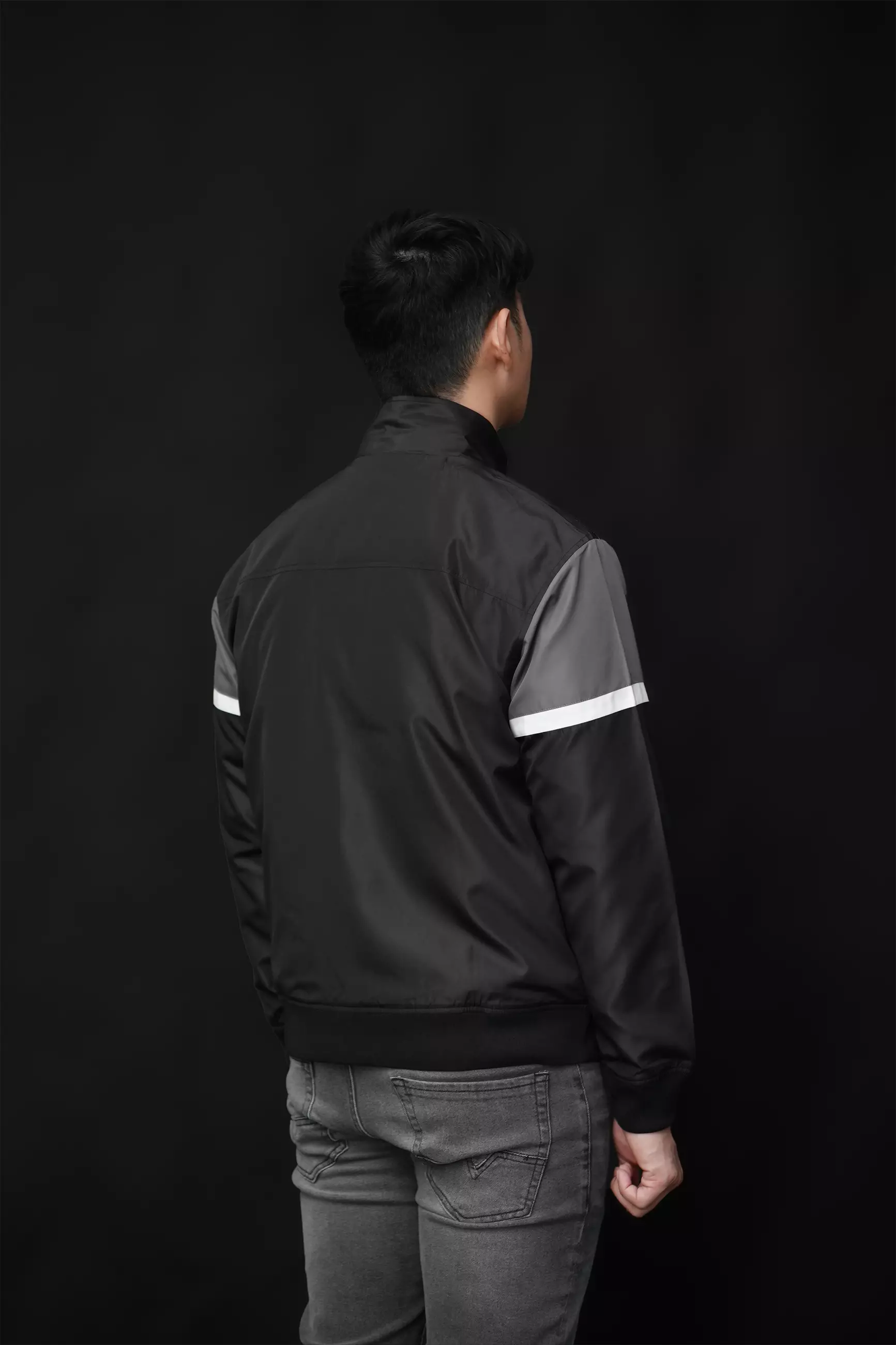 Ryusei Windbreaker Jacket Akimitsu Black - Jaket Parasut