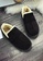 Twenty Eight Shoes black Plush Winter Shoes VC709 4C014SH37B6D8CGS_3