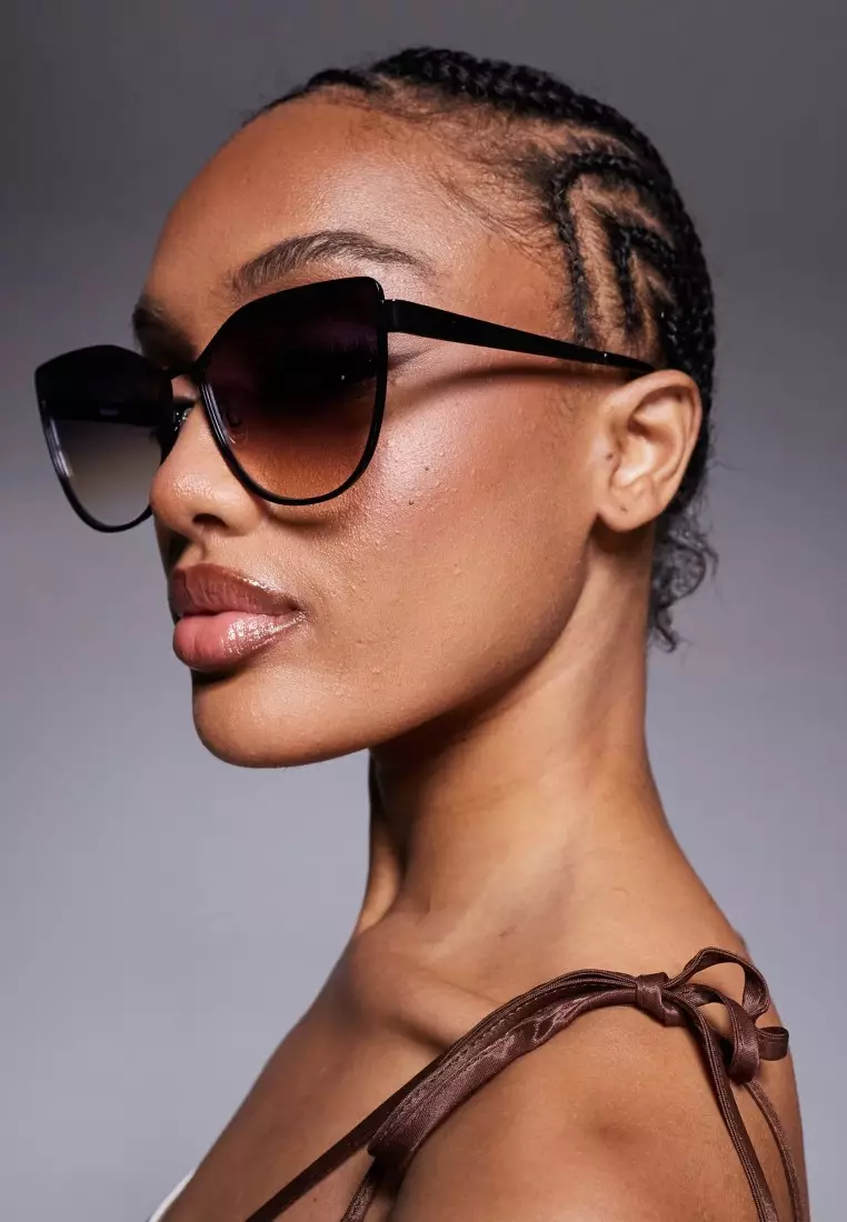 In Pursuit Sunglasses - Black/Futuredusk Poppy