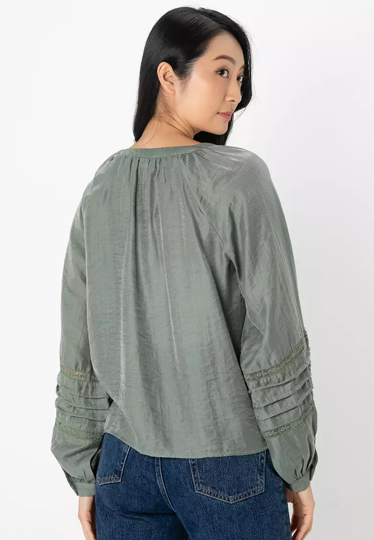 Sully Long Sleeve Lace Top