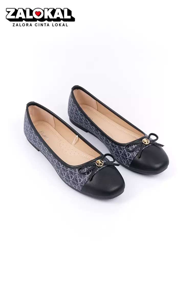 Jual Flats Wanita Terbaru Mei 2024 | ZALORA Indonesia