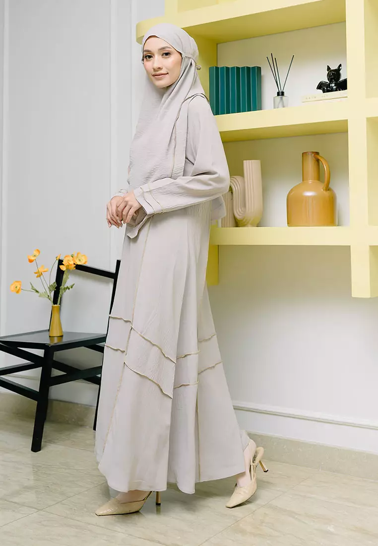 Khansa Abaya Set Cream Almond
