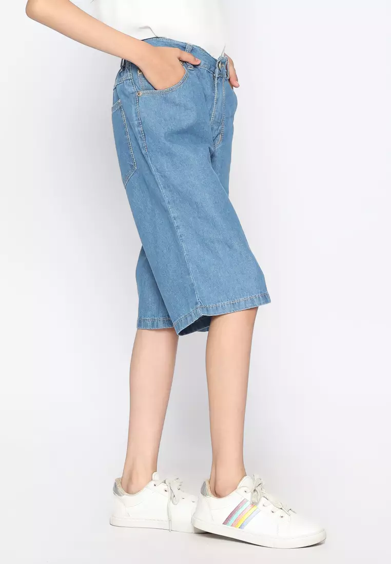 Celana Pendek Anak Perempuan Jeans Mid Blue With Model - CHEERS