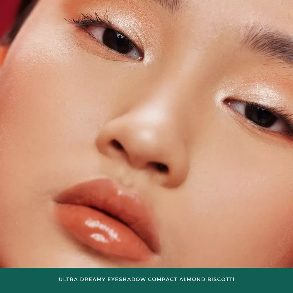 Luxcrime Ultra Dreamy Eyeshadow Compact Almond Biscotti