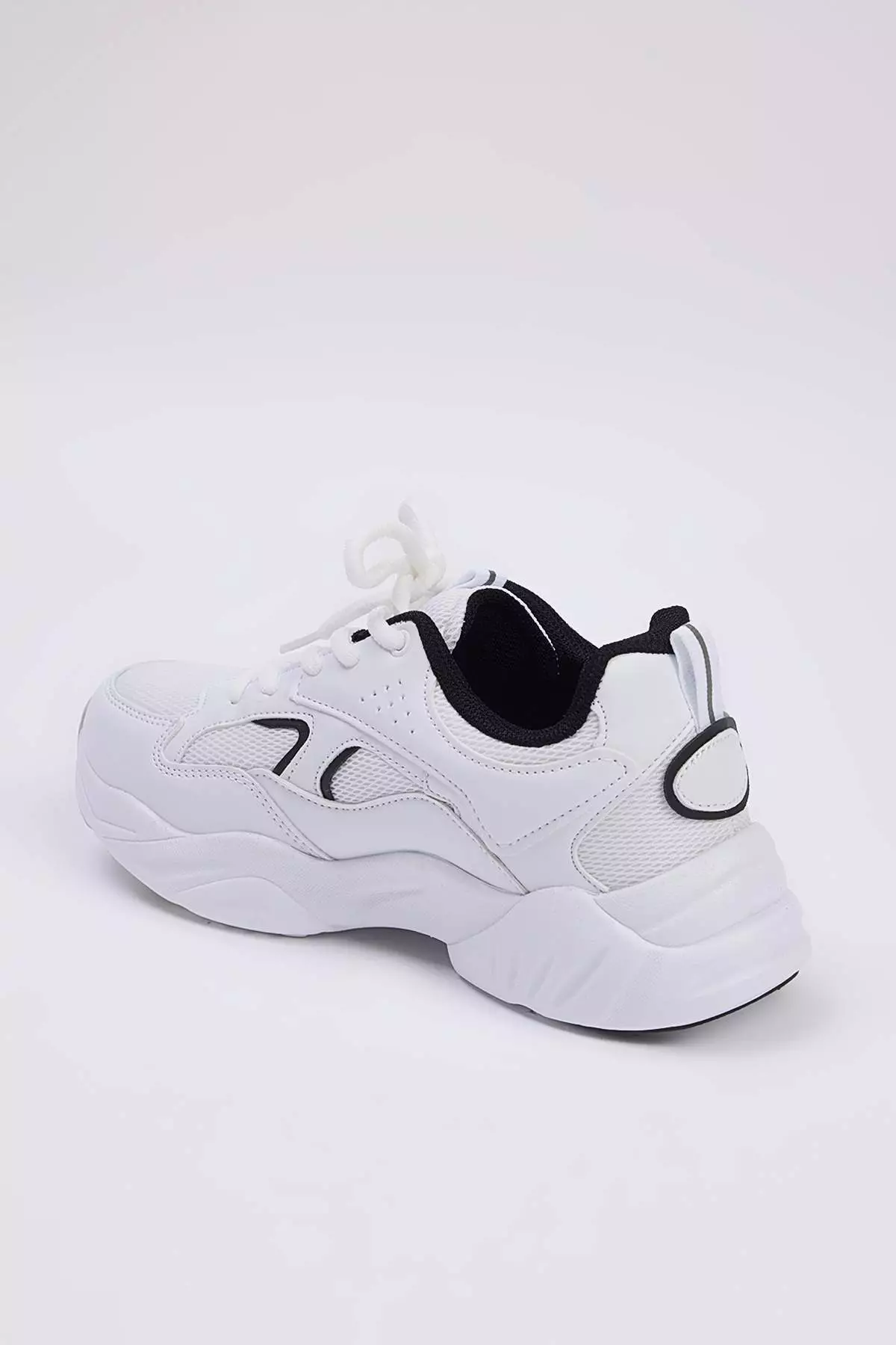White Contrast Comfortable Sole Chunky Women's Sports Shoes Takaw26Sn00023