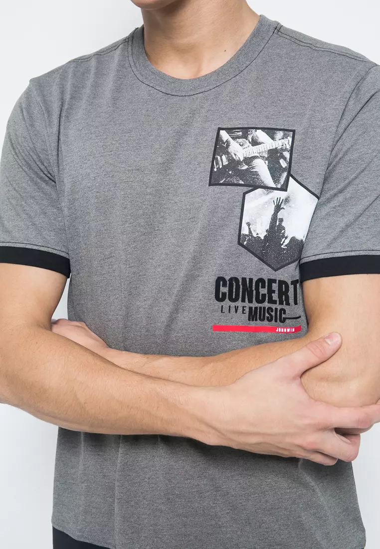 Johnwin - Kaos Casual - Kaos Pria - Kaos Lengan Pendek - Abu - Concert Live Music - ATS.622.M345.01.C-S/S