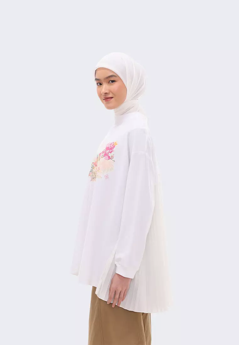 Ria Miranda White Guilin Top