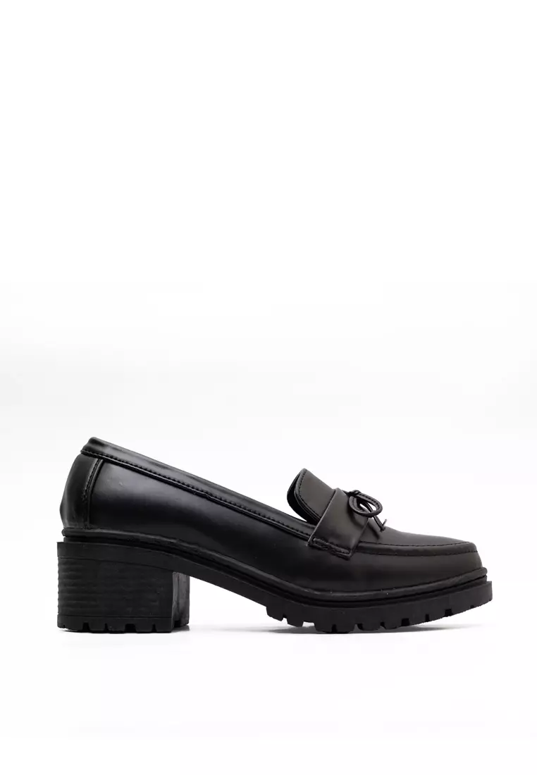 Discount on Zanea Shoes  shoes - SKU: Robin Loafers