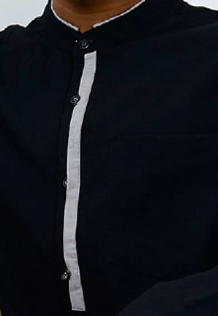 EMBA DENIM - Naraya One Kemeja Koko Pria Lengan Panjang Polos Regular Fit Material Katun  Hitam