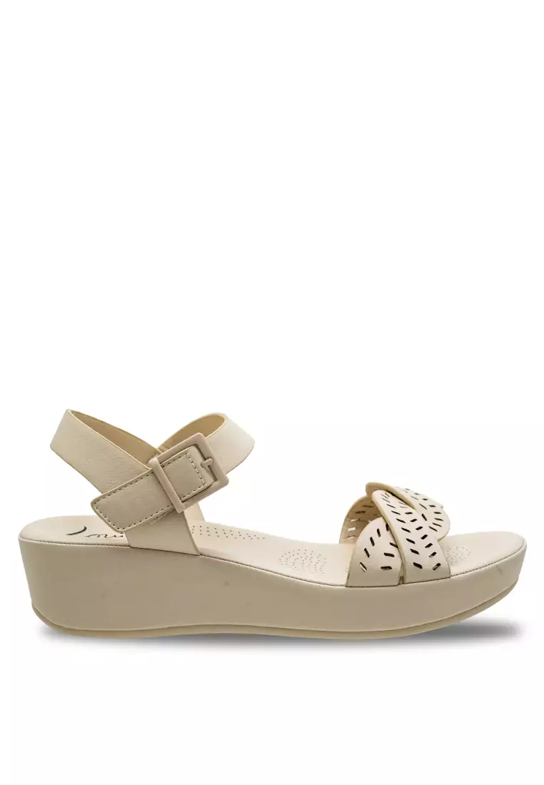 Discount on Louis Cuppers  shoes - SKU: Louis Cuppers Women Slip On Casual Wedges Sandals - 240271239