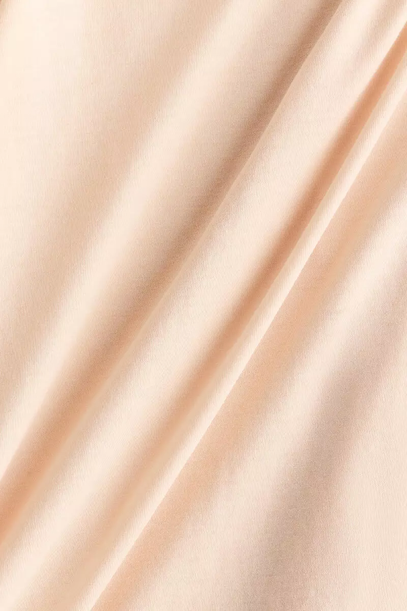 Roll-edge T-shirt