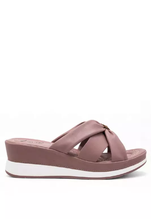 Women Slip On Casual Sandals - 250171261