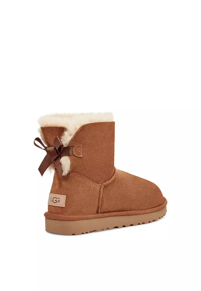 Ubuy Ugg Women's Mini Bailey Bow Ii Winter Boot UGG® Mini