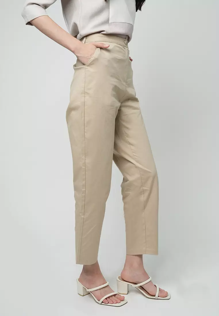 Kacie Relaxed Pants with Contrast Pocket Trimming