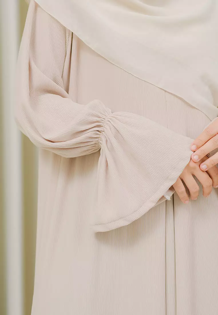 Haila Abaya Knit Ivory