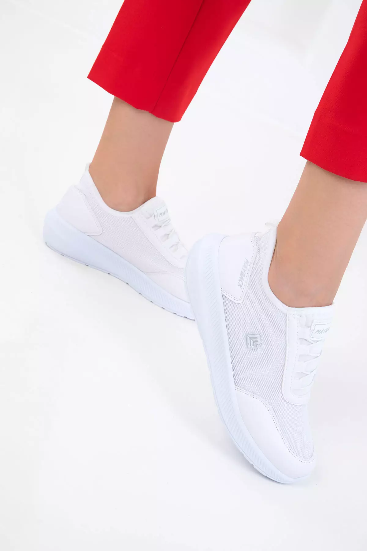 White Women's Sneaker 20779