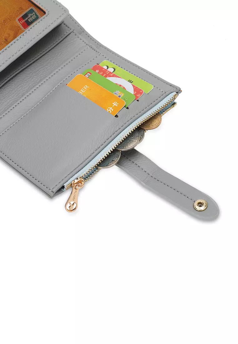 Women's Wallet with Coin Compartment