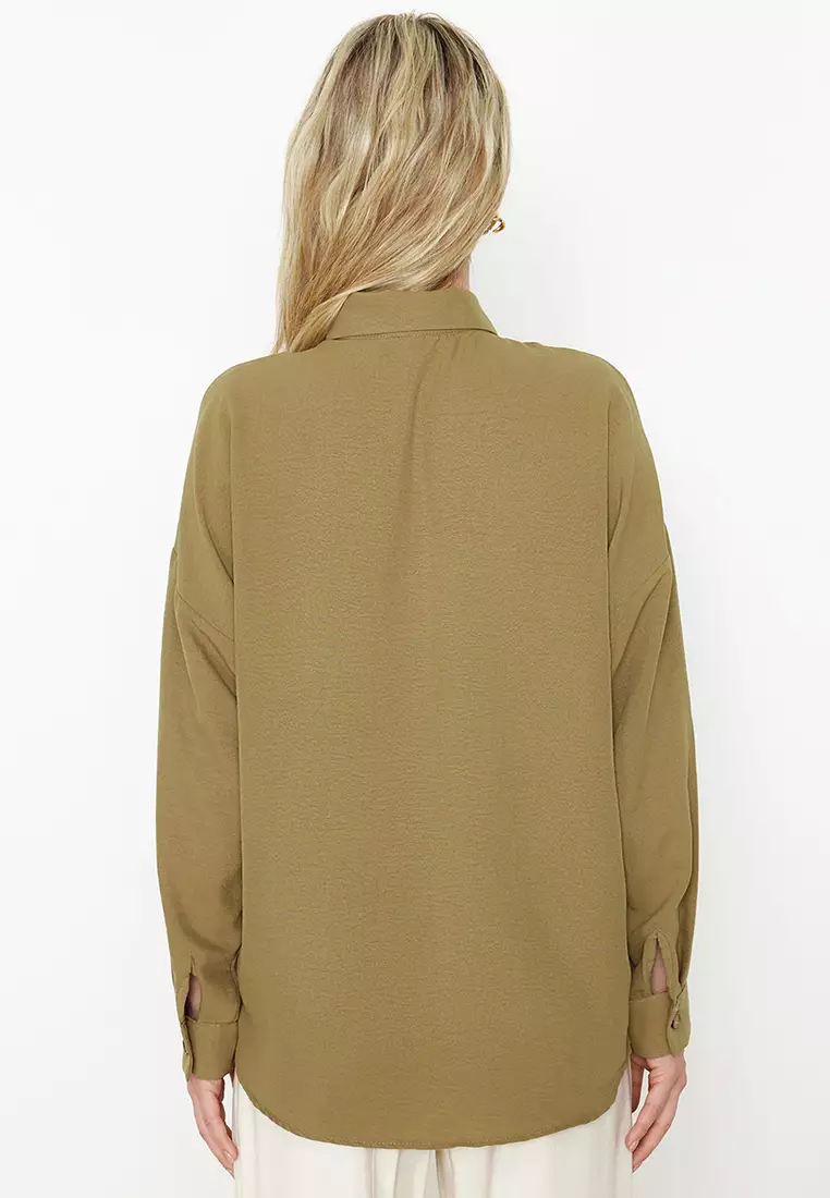 Long Sleeves Collared Shirt