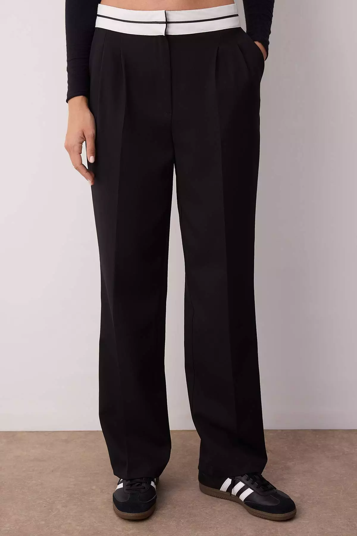 Contrasting Waistband Trousers