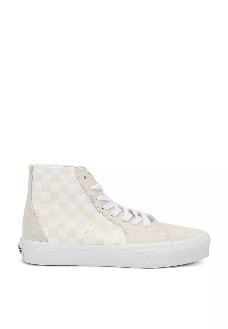 White skate hotsell high vans