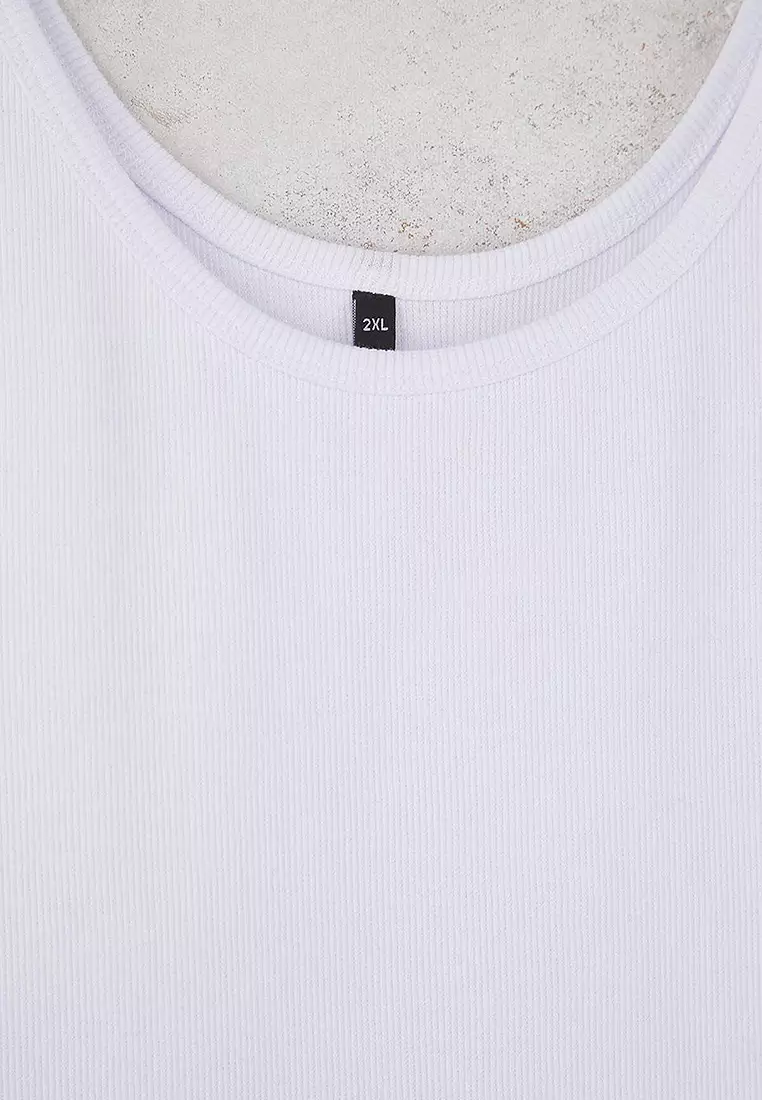 Plus Size Sleeveless Tank Top