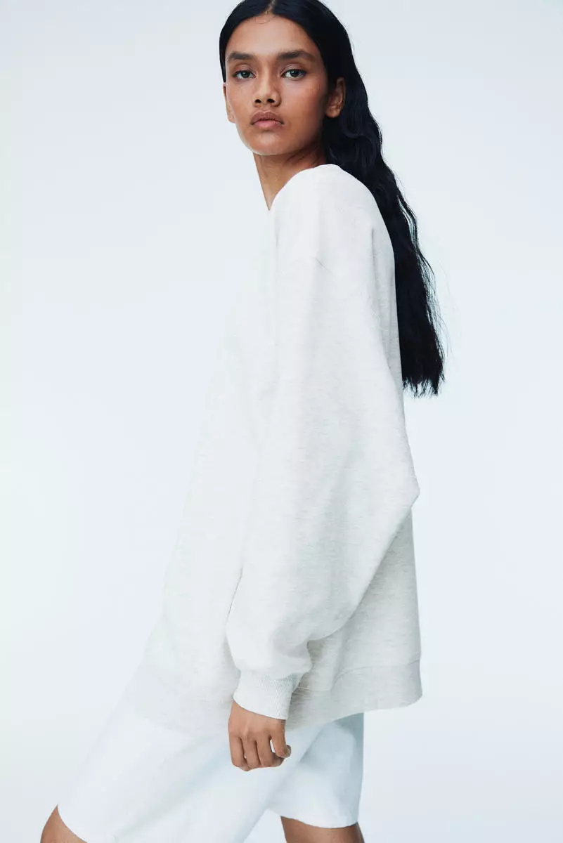 Oversized sweatshirt