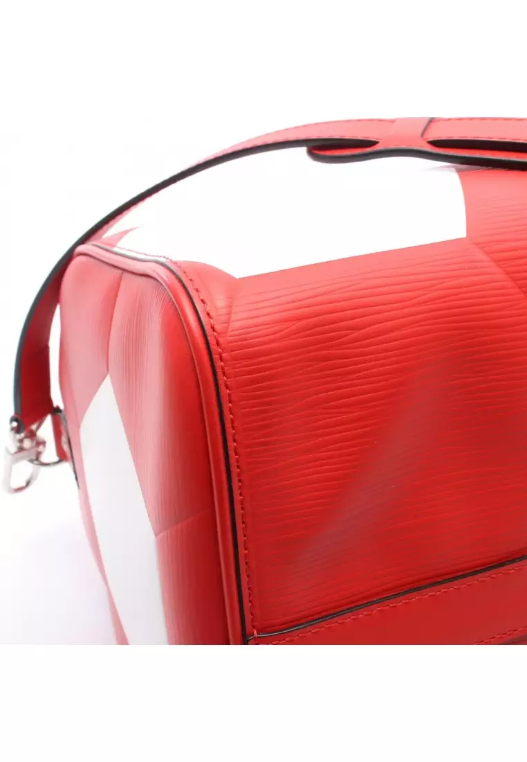 Pre-Loved Louis Vuitton Keepall Bandouliere 50 Epi Boston bag in red and white leather. Officially licensed for the 2018 FIFA World Cup. 2-way.
