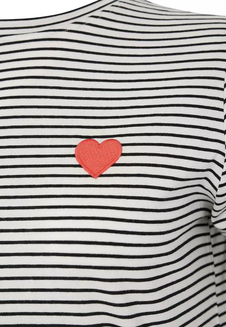Black Heart Embroidered Regular/Normal Fit Knitted T-Shirt Tbbss25Bf00083