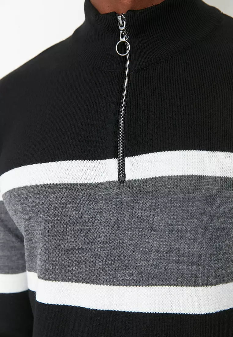 Slim Fit Half Turtleneck Zipper Sweater