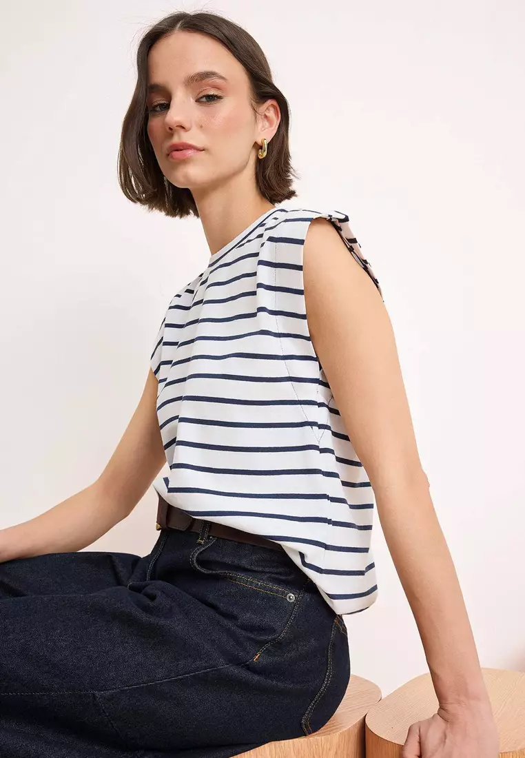 Dark Navy Blue Knitted T-Shirt Twoss2Ts21