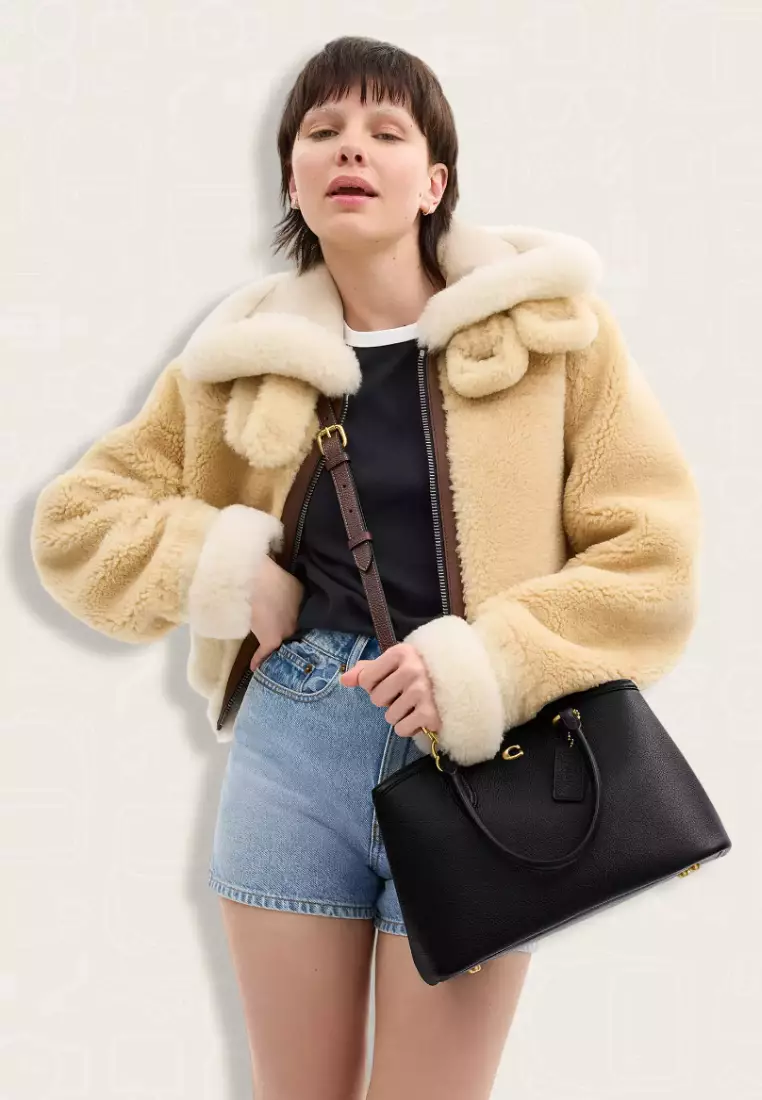 Coach Legacy Carryall 28 Black