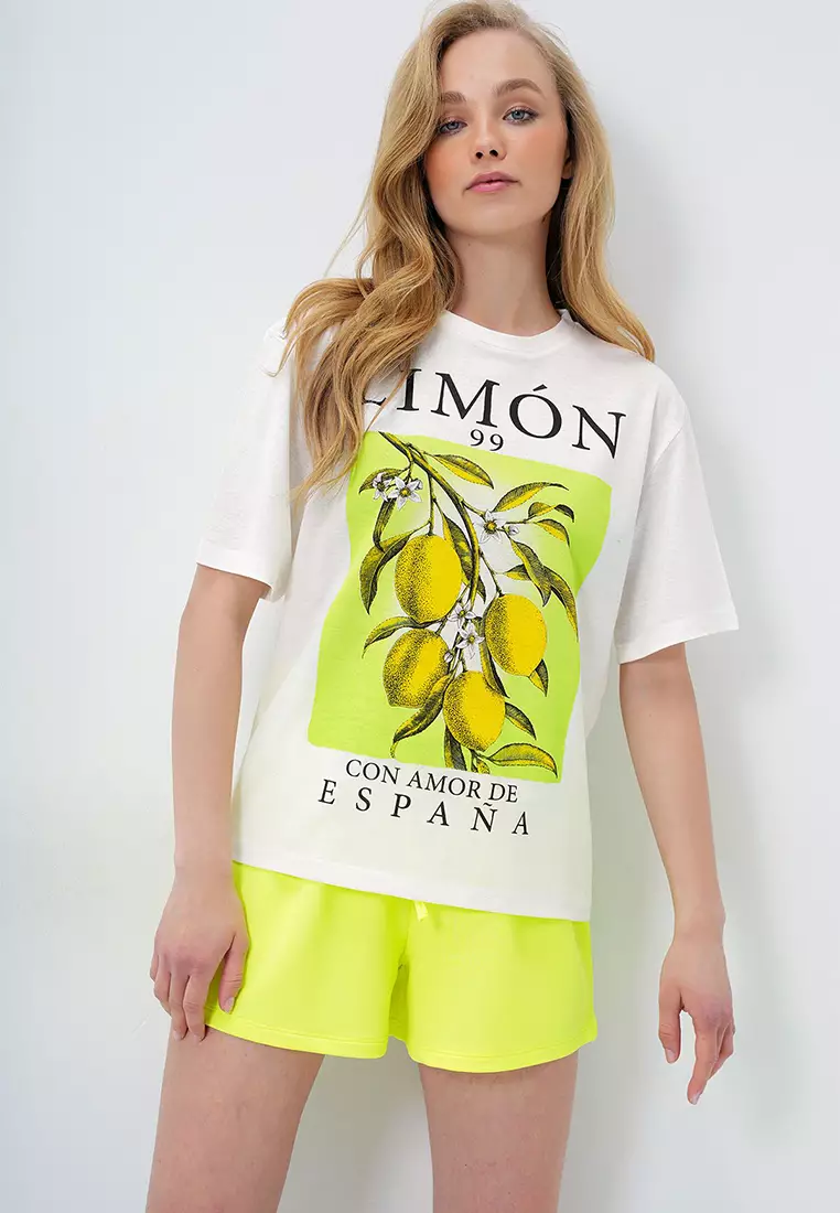 Women's Lemon Yellow Lemon Printed Cotton Basic T-Shirt And Shorts Pajama Set Pjm-X13903