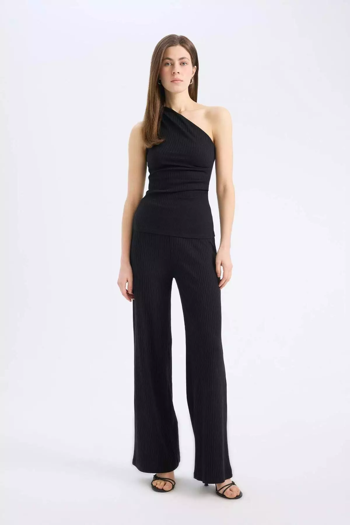 Slim Fit Slim Fit Single Shoulder Ribbed Camisole Undershirt E5777Ax25Sp