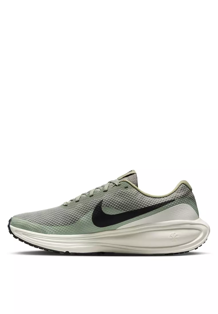 Revolution 8 Road Running Shoes