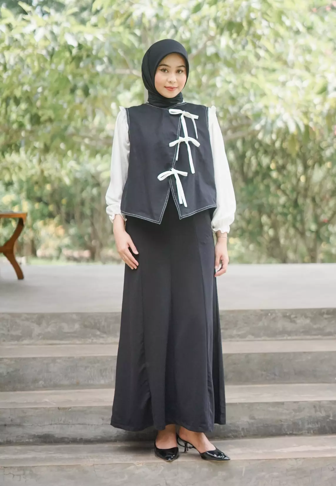 Selline Ribbon Vest - Black