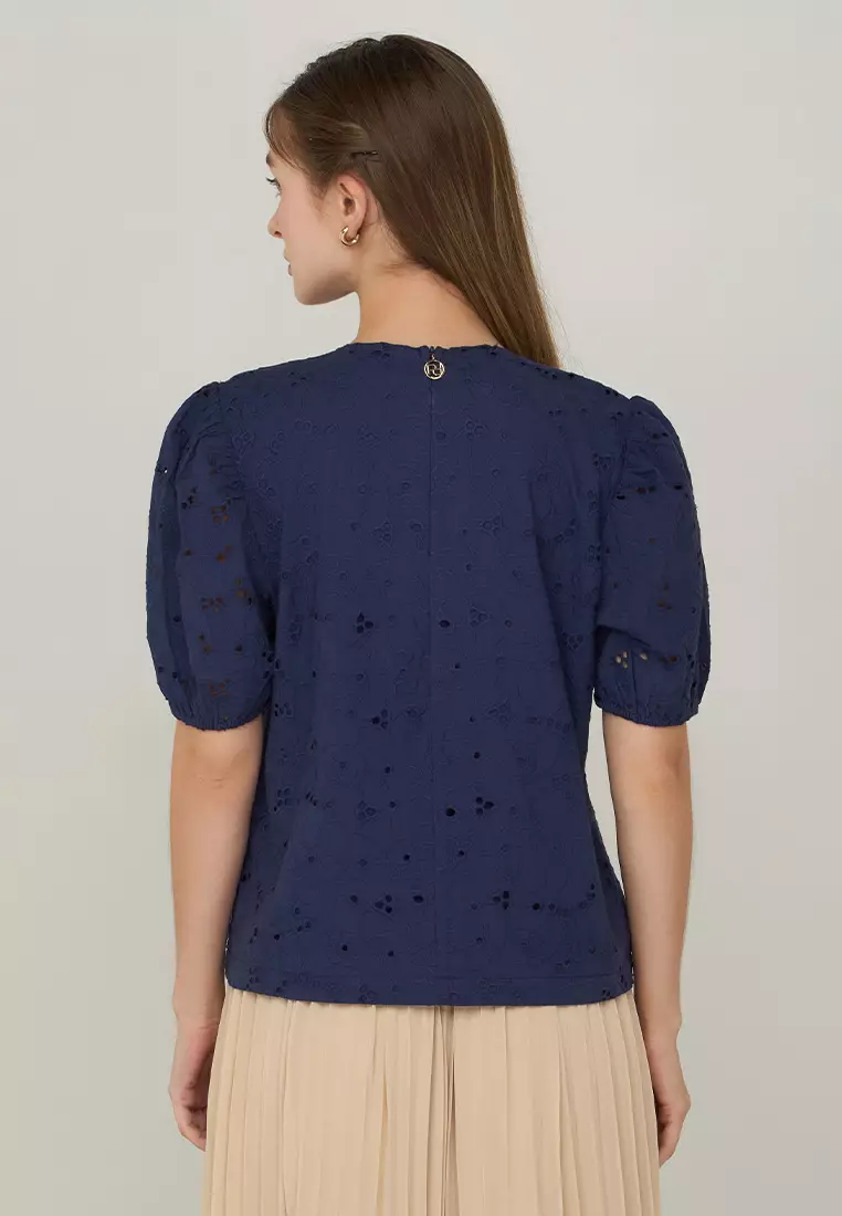Amiethee Short Sleeve Top in Cotton Eyelet