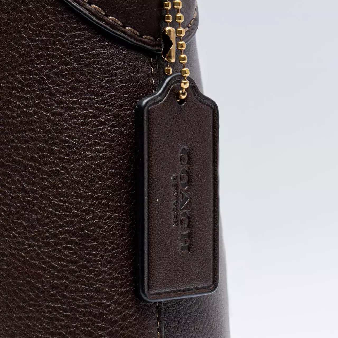 Brooklyn 28 Grained Leather Shoulder Bag Maple