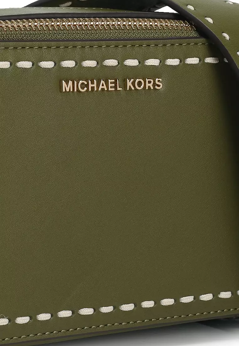 Jet Set Stitch Camera Bag