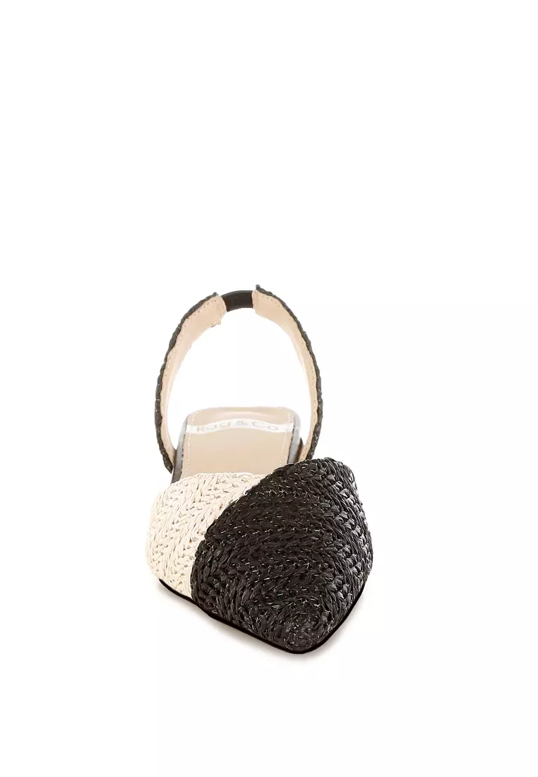 Sandal Slingback Ujung Lancip Warna Hitam