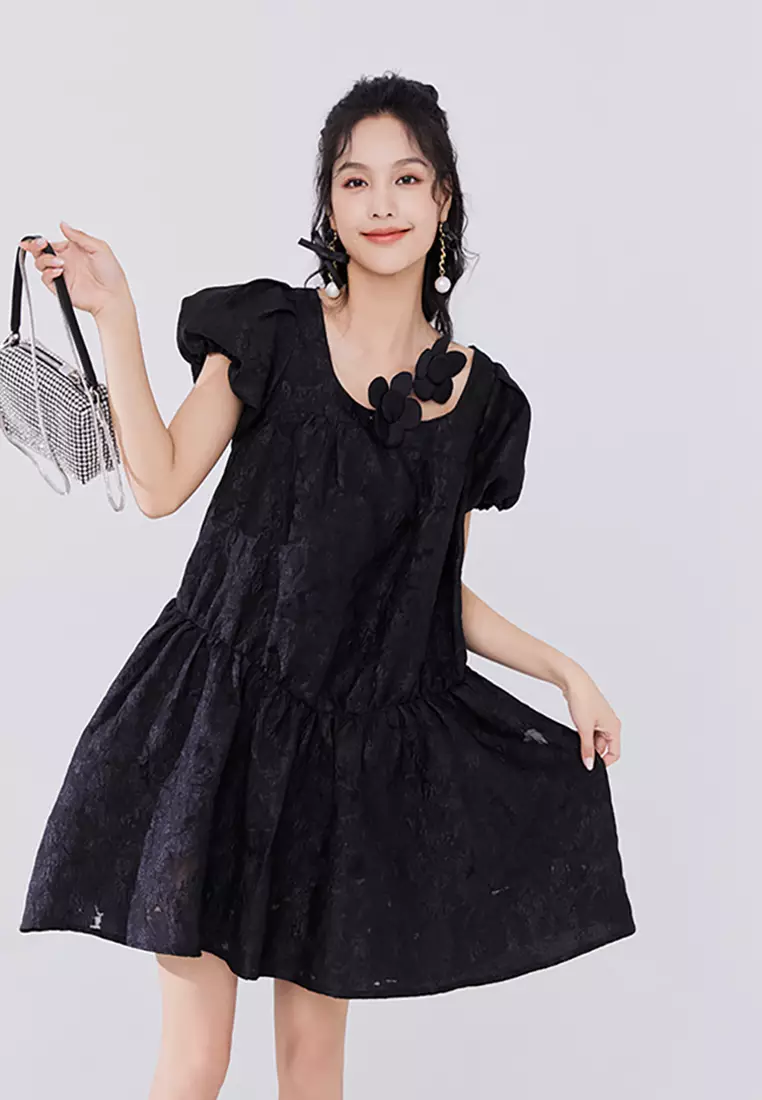 Textured Midi Dress with Flower