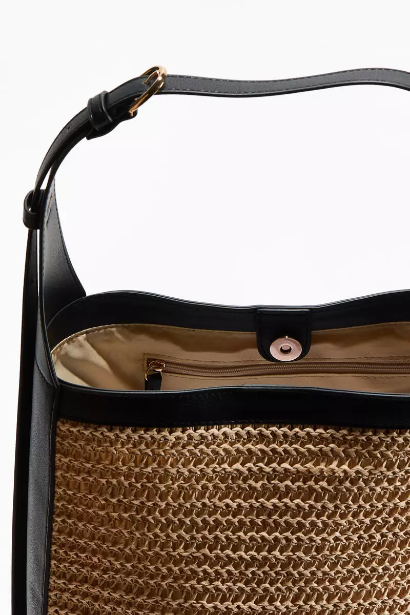 Shoulder bag