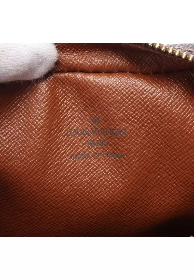 Pre-Loved Louis Vuitton Amazon monogram Shoulder bag PVC leather Brown
