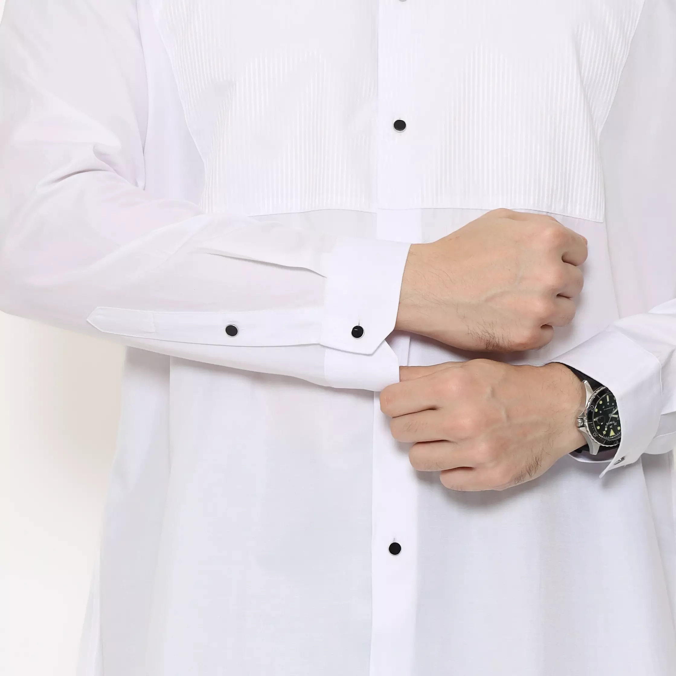 LAWELL DELANO-MLRT Kemeja Formal Pria Putih Tuxedo Style Lengan Panjang Regular Fit 100% Cotton