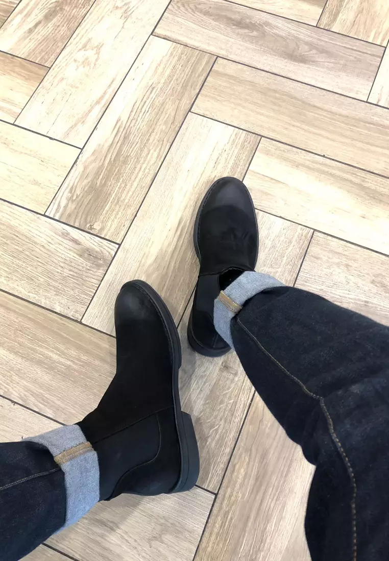 Dark Suede Chelsea boots