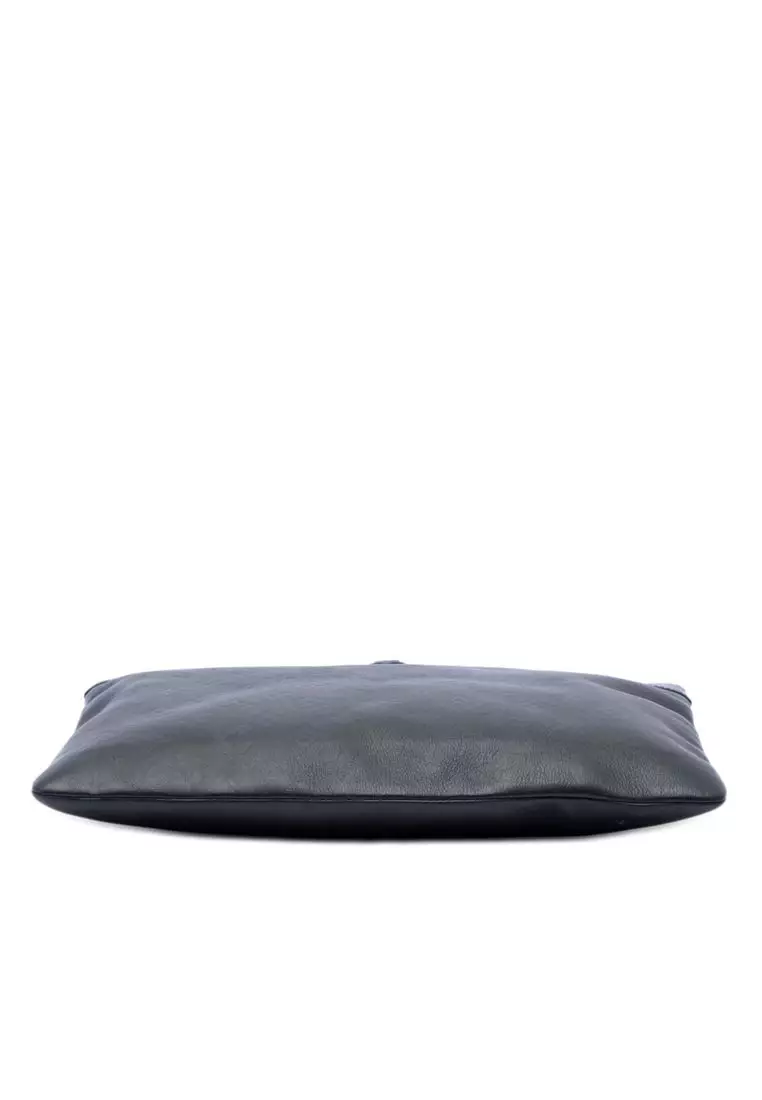 Pre-Loved Louis Vuitton Monogram Shadow Discovery Pochette